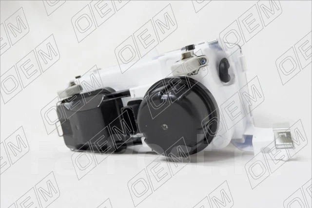 ���� ������ Skoda Octavia 1 A4 2000-2011 OEM0114FR ����
