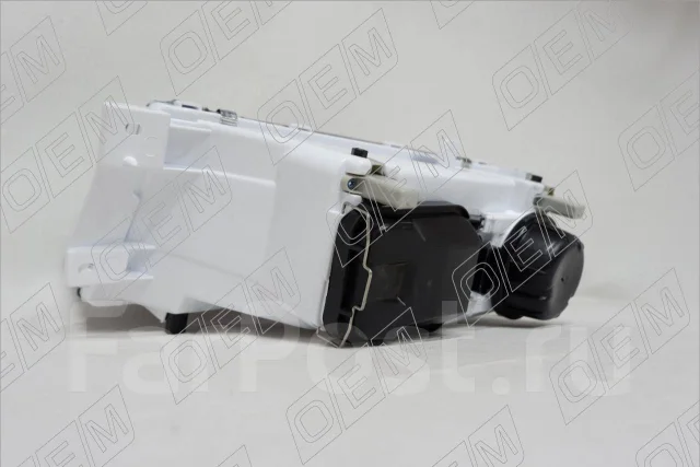 ���� ������ Skoda Octavia 1 A4 2000-2011 OEM0114FR ����