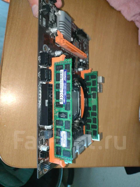 LGA2011 ����