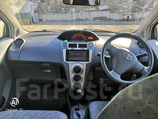 Toyota Vitz. ��������, ��������, 1.0 (71��.�.), ������, 165 000����. �� ����