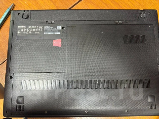 Lenovo IdeaPad G50-30. 15.6", 1,8����, ��� 8 ��, ���� 256���, WiFi: 1, Bluetooth: 1, ����������� �� 1��. ����