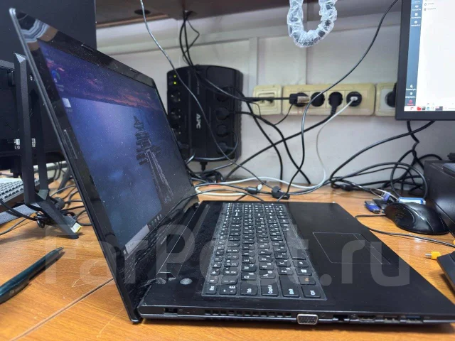 Lenovo IdeaPad G50-30. 15.6", 1,8����, ��� 8 ��, ���� 256���, WiFi: 1, Bluetooth: 1, ����������� �� 1��. ����