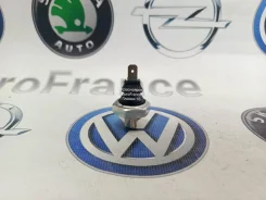 ������ �������� ����� AUDI/VW 82-03 330322 ����