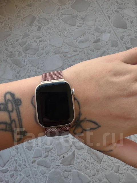 Apple Watch Series 8 ����