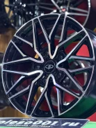 Vossen HF-2. 8.0x18", 5x139.7, ET30, �� 98,5���. ����