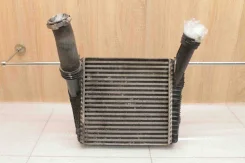 ���������� ������ Audi Q7 2005-2015 7L6145804A ����