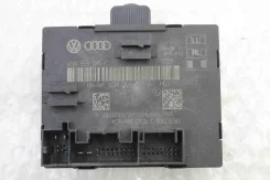 ���� �������� ����� ������ Audi A7 4G 2010-2014 4G8959795D ����