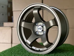 Mak Bee. 8.0x15", 4x100, ET10, �� 73,1���. ����