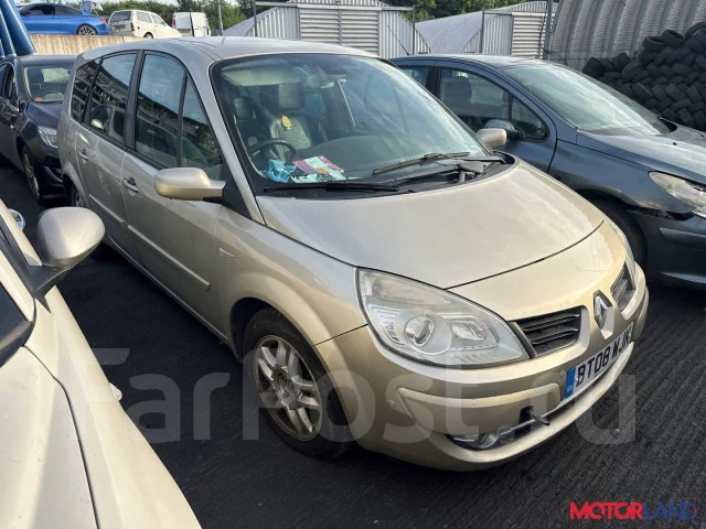 ��������� Renault Scenic 2003-2009 20736674 8200667611 ����