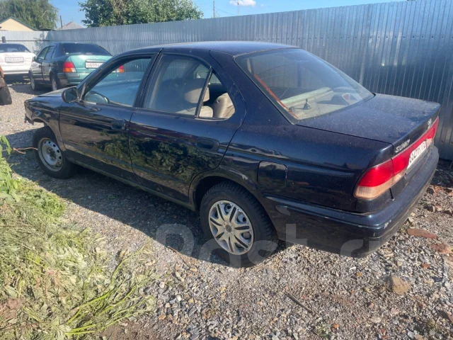 Nissan Sunny ����