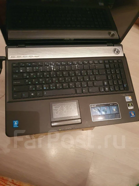 Asus N61. 16", ��� 4 ��, ���� 320���, WiFi: 1, Bluetooth: 1 ����