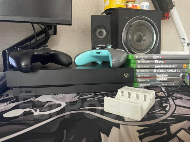 Microsoft Xbox One X ����