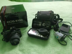 Canon EOS R100 ����