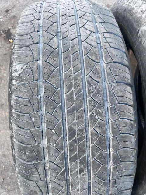 Michelin Defender. ������, 2011 ���, �/�, ����� 20 % ����