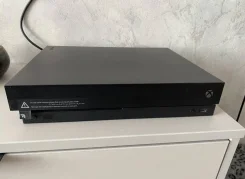 Microsoft Xbox One X ����