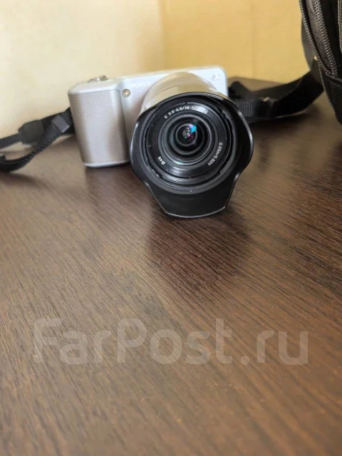 Sony Alpha NEX-3 ����