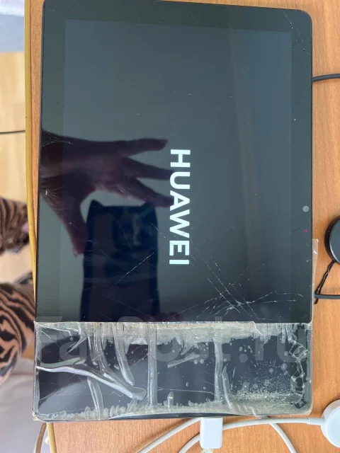 Huawei MatePad T 10. ������ 64 �� ����