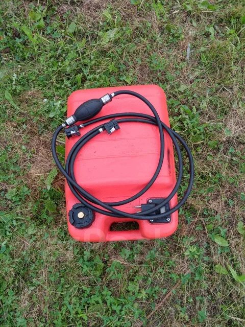 Orca. ����� 3,9��., ��������� ���������, 18��.�., ������ ����