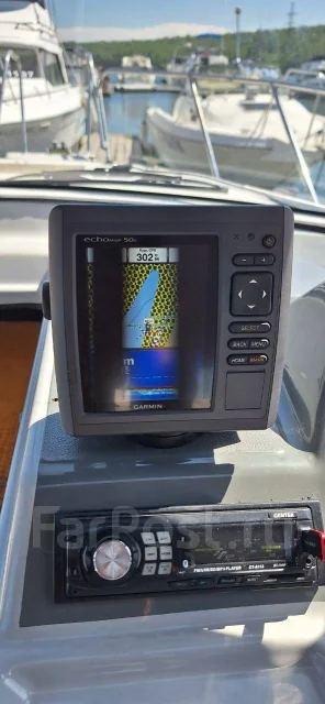 Nissan. 1996 ���, ����� 7,3��., ��������� ���������, 150��.�., ������ ����