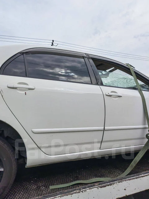Toyota Corolla. �������, ��������, 1.5 (110��.�.), ������, 350 000����. �� ����