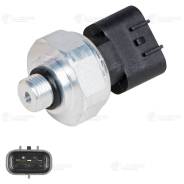 ������ �������� ���������� Toyota Camry (07-)/RAV 4 (06-) (3pin) Luzar LRPS1918 LRPS1918 ����