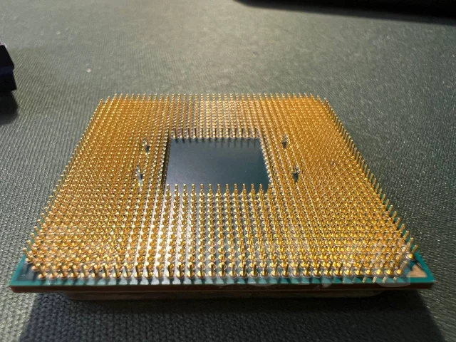 AMD Ryzen 5 1600 ����
