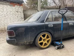AVS Model 6. 8.0x17", 5x100, 5x114.3, ET-25, �� 70,1���. ����