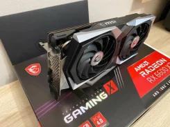 Radeon RX 6600 XT ����