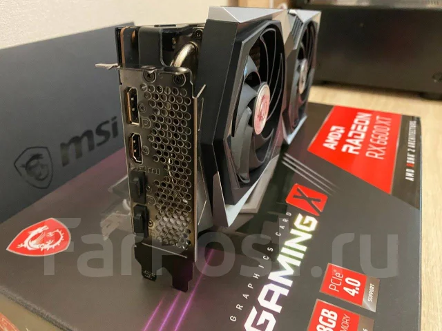 Radeon RX 6600 XT ����