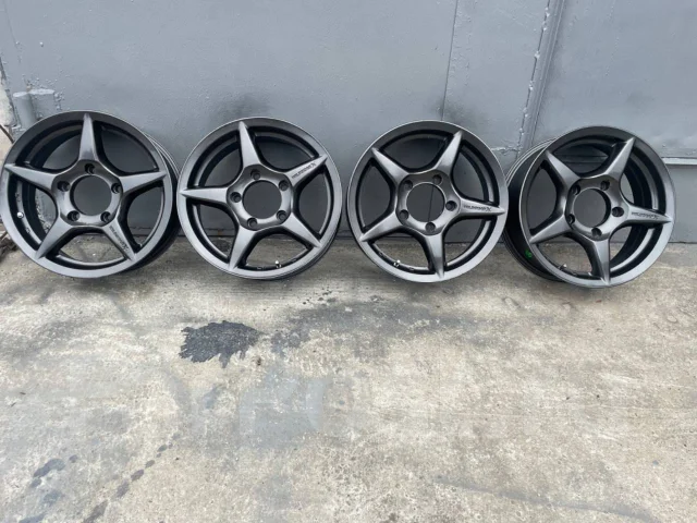 Apio Wildboar. 5.5x16", 5x139.7, ET20 ����