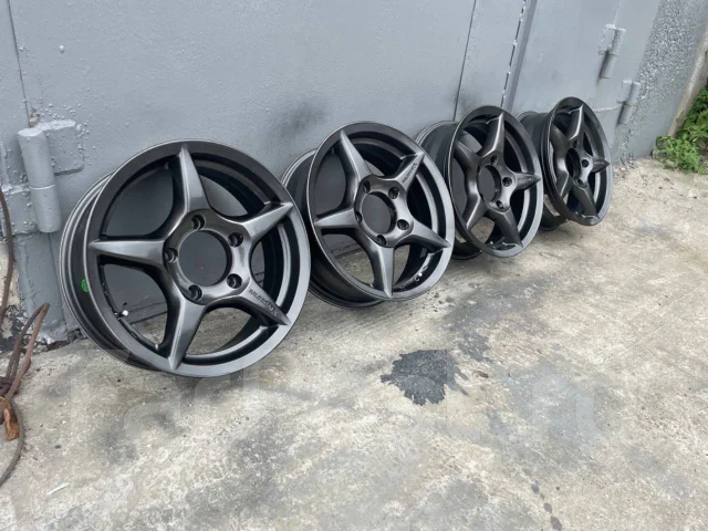 Apio Wildboar. 5.5x16", 5x139.7, ET20 ����