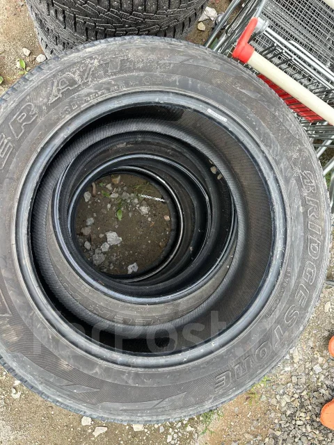 Bridgestone Dueler A/T 693 III. ������, �/�, ����� 50 % ����