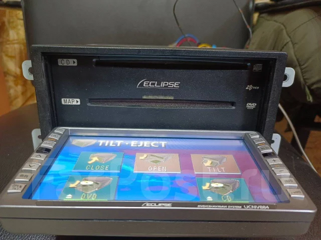 Eclipse UCNV884 ����