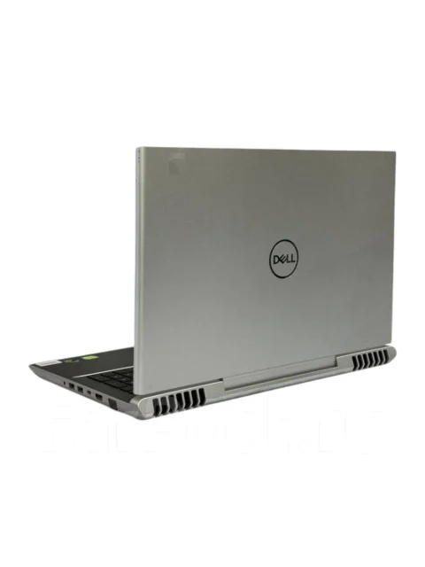Dell. 15.6", 2,5����, ��� 8 ��, ���� 256���, WiFi: 1, Bluetooth: 1, ����������� �� 3��. ����