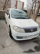 Nissan Liberty ����