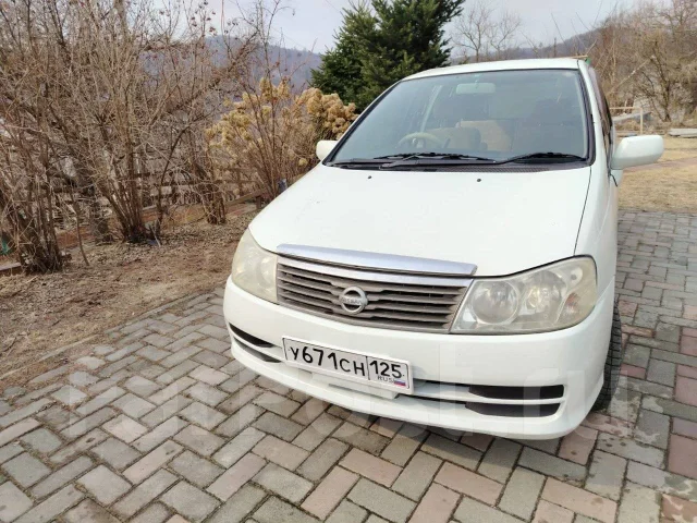 Nissan Liberty ����