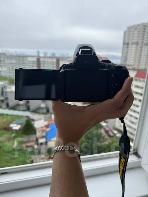 Nikon D5100 ����