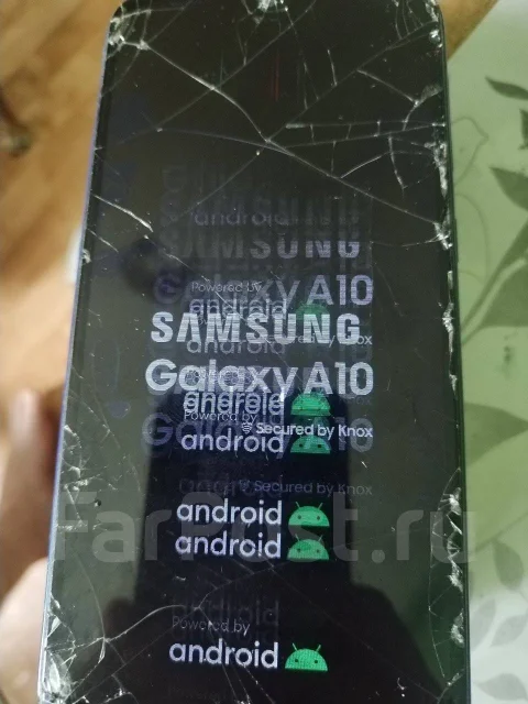Samsung Galaxy A10. �/�, �� 8 ��, �����, 4G LTE ����