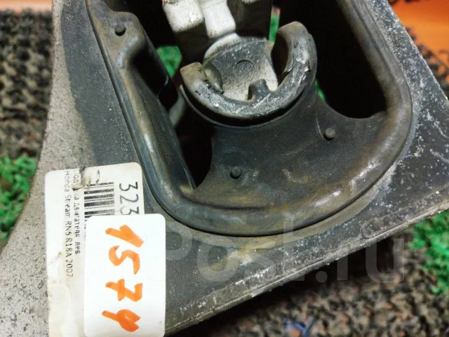 ������� ��������� Honda Stream RN6, ����� 50850-SMA-982 ����