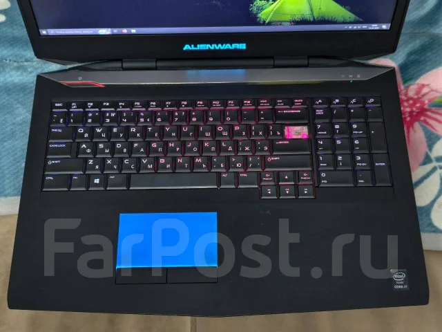 Dell Alienware 17. 17", 2,7����, ��� 12 ��, ���� 120���, WiFi: 1, Bluetooth: 1, ����������� �� 4��. ����