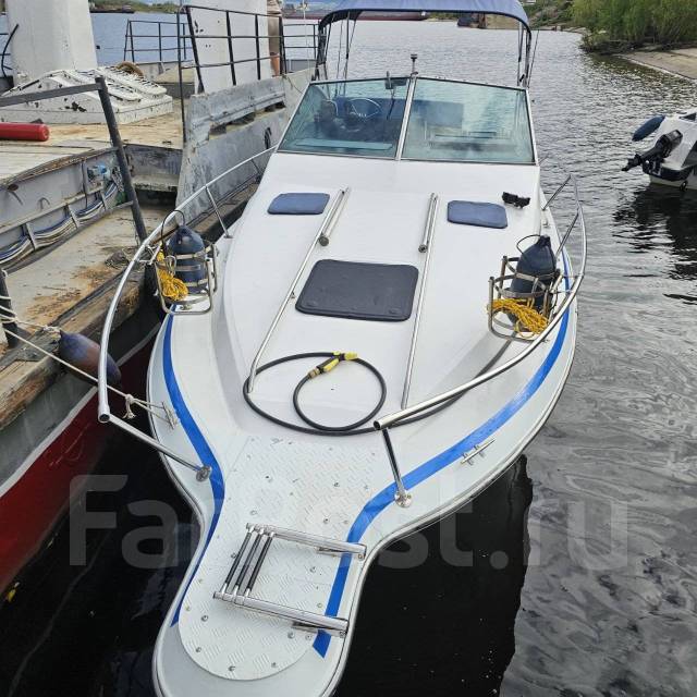 Searay Sundancer. 1993 ���, ����� 8,15��., ��������� ������������, 250��.�., ������ ����