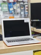 Apple MacBook Air 13 2011 Mid MC965 ����