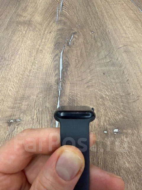 Apple Watch Series 8. GPS, NFC, IP67 ����