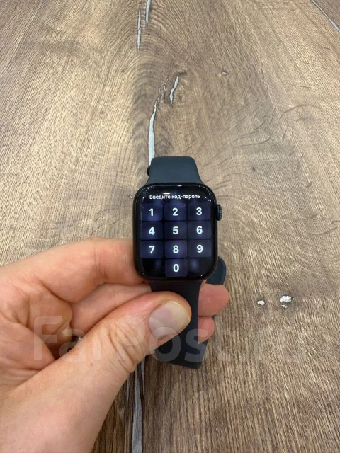 Apple Watch Series 8. GPS, NFC, IP67 ����