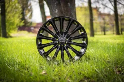 Wald Portofino. 8.5/9.5x20", 5x114.3, ET33/33, �� 73���. ����
