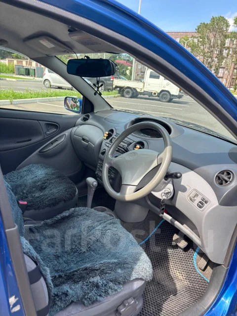 Toyota Vitz. �������, ��������, 1.0 (70��.�.), ������, 140����. �� ����