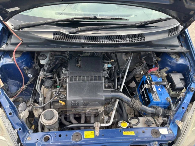 Toyota Vitz. �������, ��������, 1.0 (70��.�.), ������, 140����. �� ����