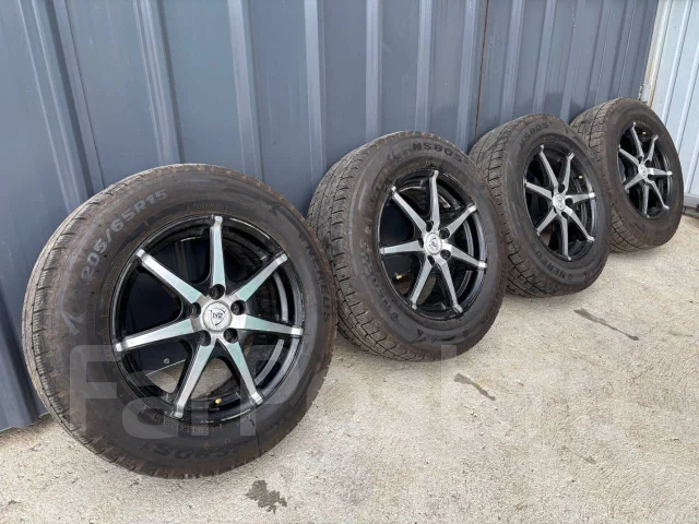 Red Wheel. 6.5x15", 5x100, �� 56���. ����