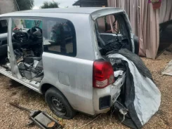 Mitsubishi Dion. CR9W, 4G63 ����