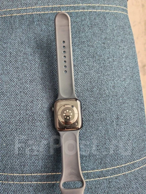 Apple Watch Series 8 ����